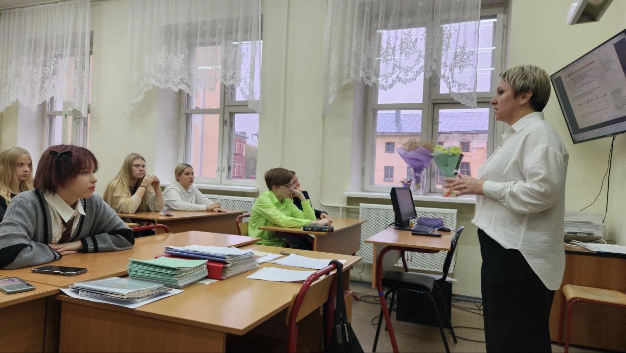 250 школьников и студентов освоили азы пенсионной грамотности благодаря образовательной кампании Отделения СФР по Вологодской области.