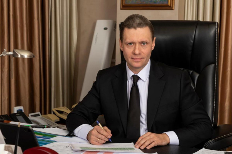 На «Прямую линию» с врио Губернатора Вологодской области поступило свыше тысячи вопросов. На «Прямую линию» с врио Губернатора Вологодской области поступило свыше тысячи вопросов.