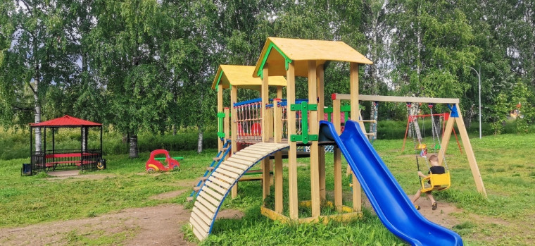 В Вологодской области на новые спортивные и детские площадки из областного бюджета будет выделено 260 млн. рублей.. В Вологодской области на новые спортивные и детские площадки из областного бюджета будет выделено 260 млн. рублей..
